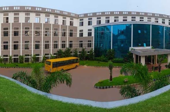 KMCT Medical College Manassery-image
