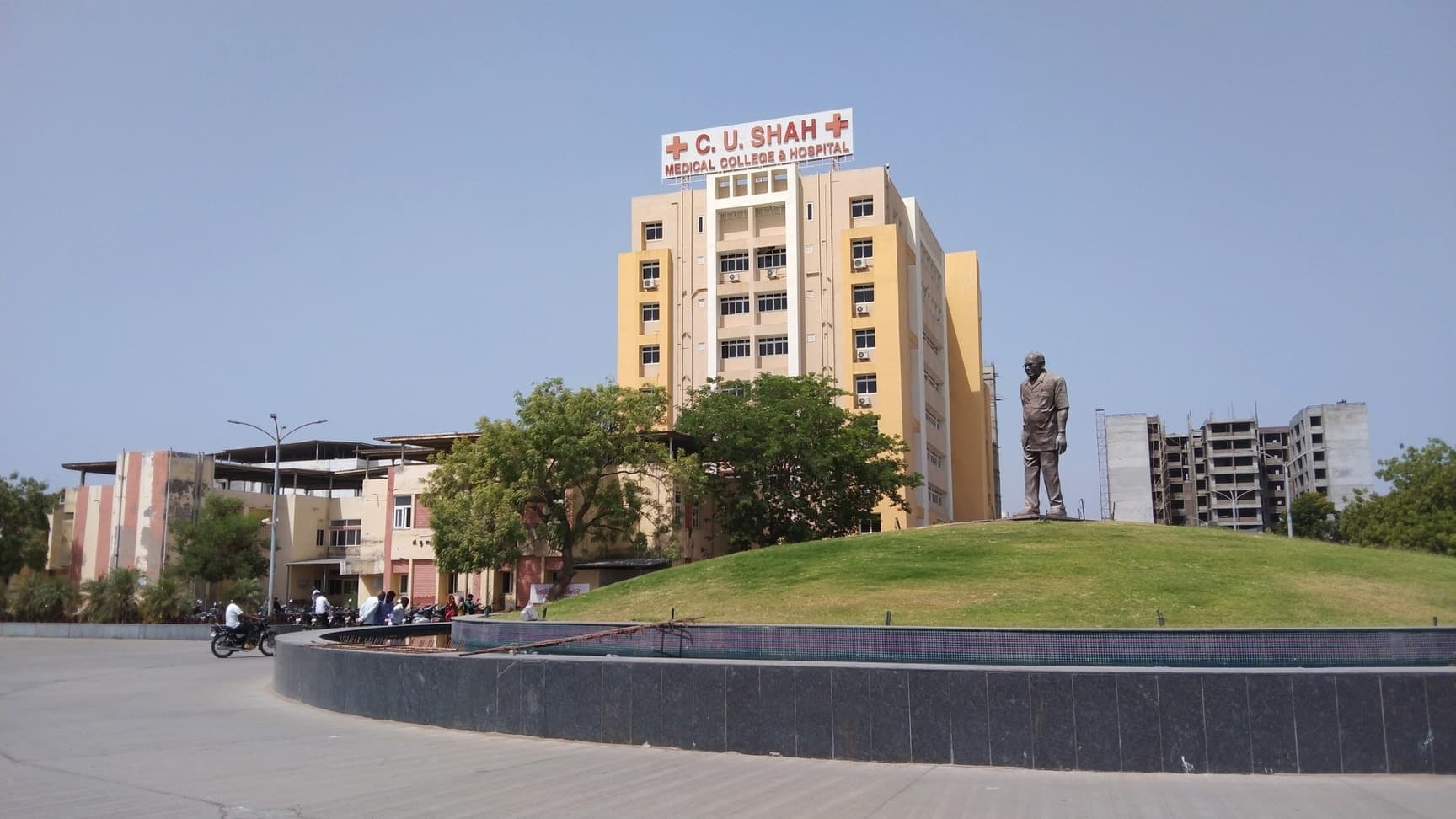 C.U. Shah PT College-image