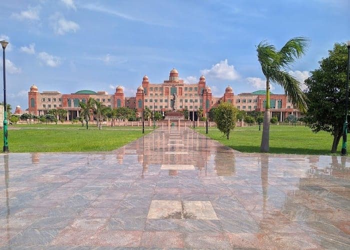 Dr. Shakuntala Misra National Rehabilitation University-image