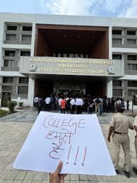 MNLU-A-gallery-image-1