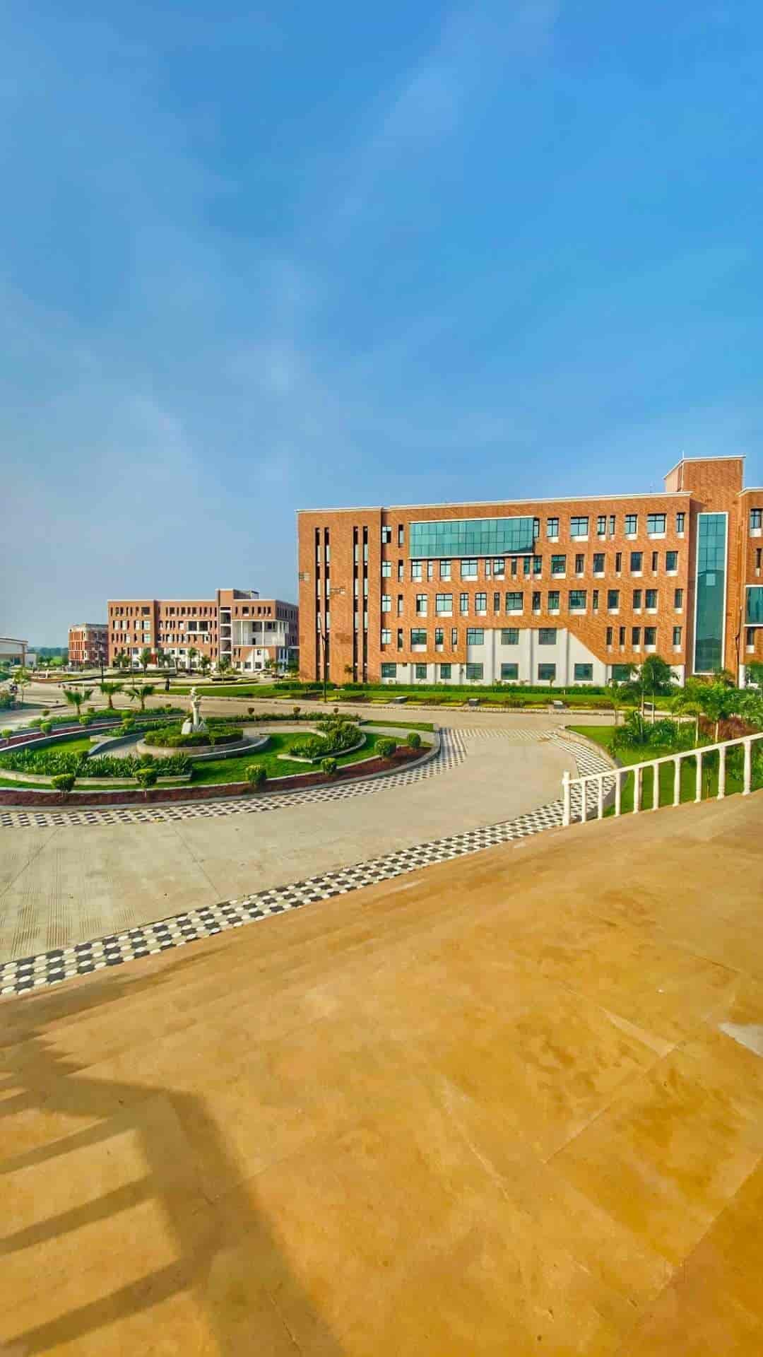 SAGE University Bhopal-image