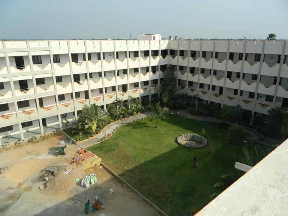 Chebrolu Engineering College-image