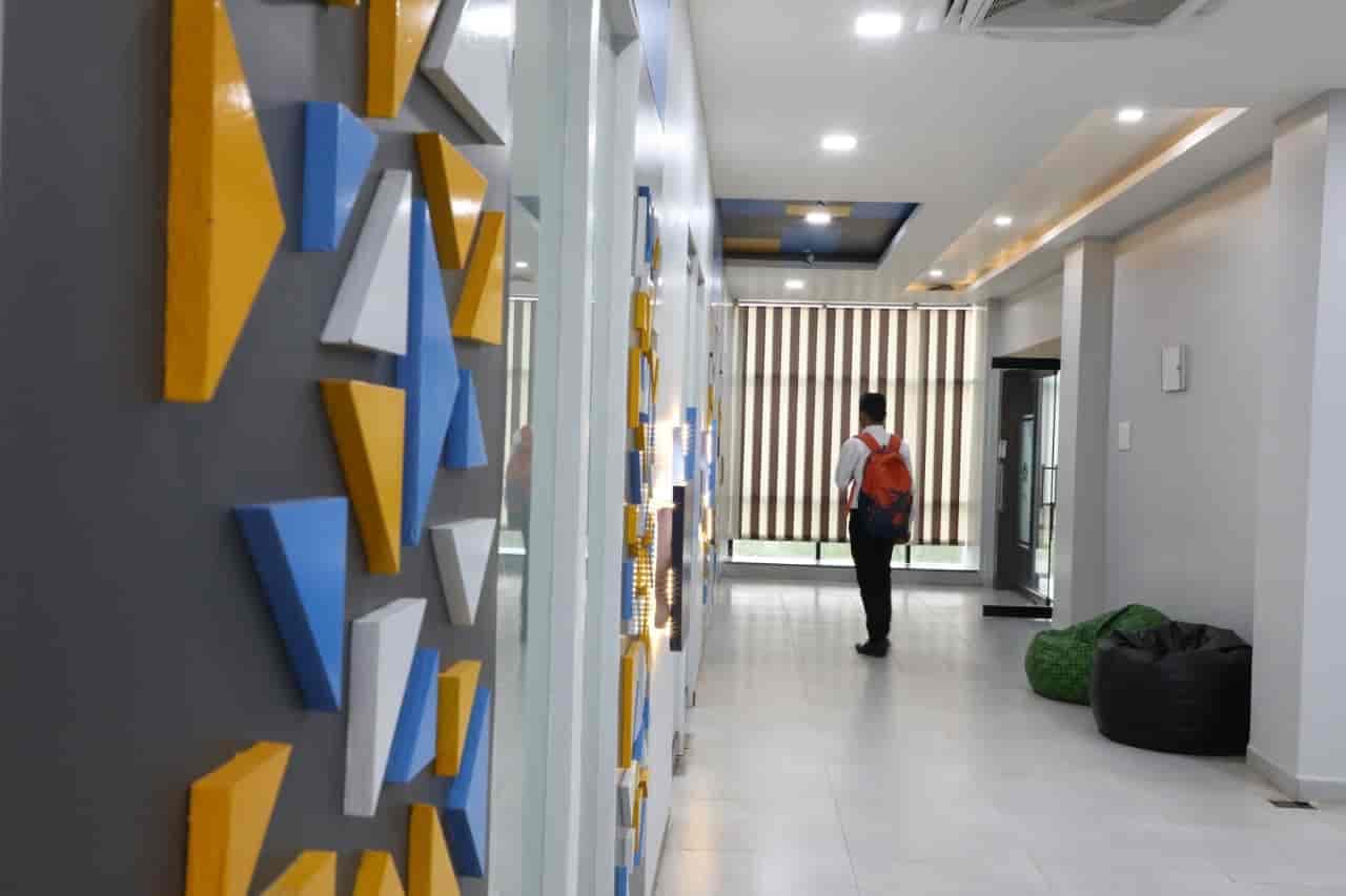 Astral Institute of Management Studies-image