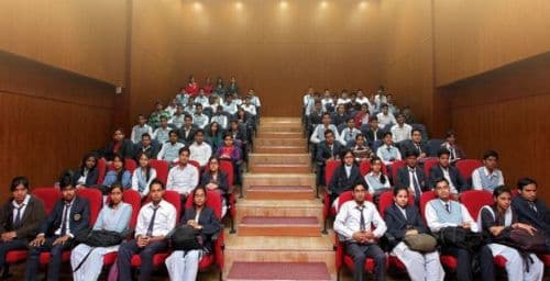 SRM, Institute of Management, Commerce & Economics-image