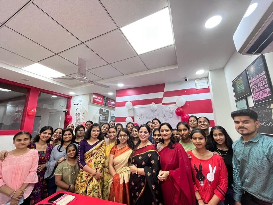 Indian Institute of Fashion Art-image