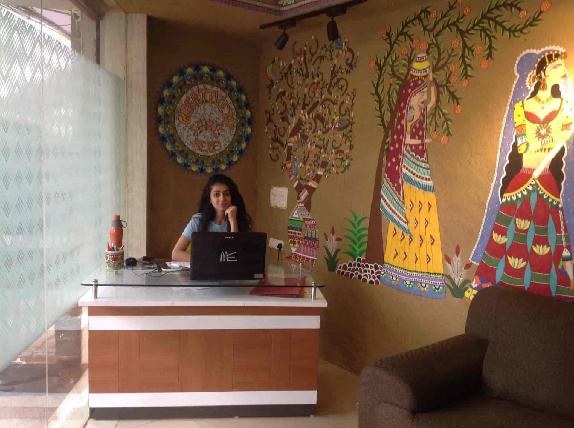 Hues & Style Institute of Design and Management-image