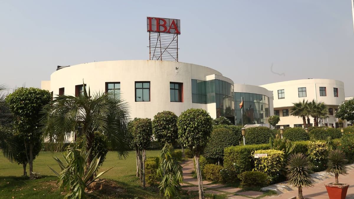 Indus Business Academy Greater Noida-gallery-image-2
