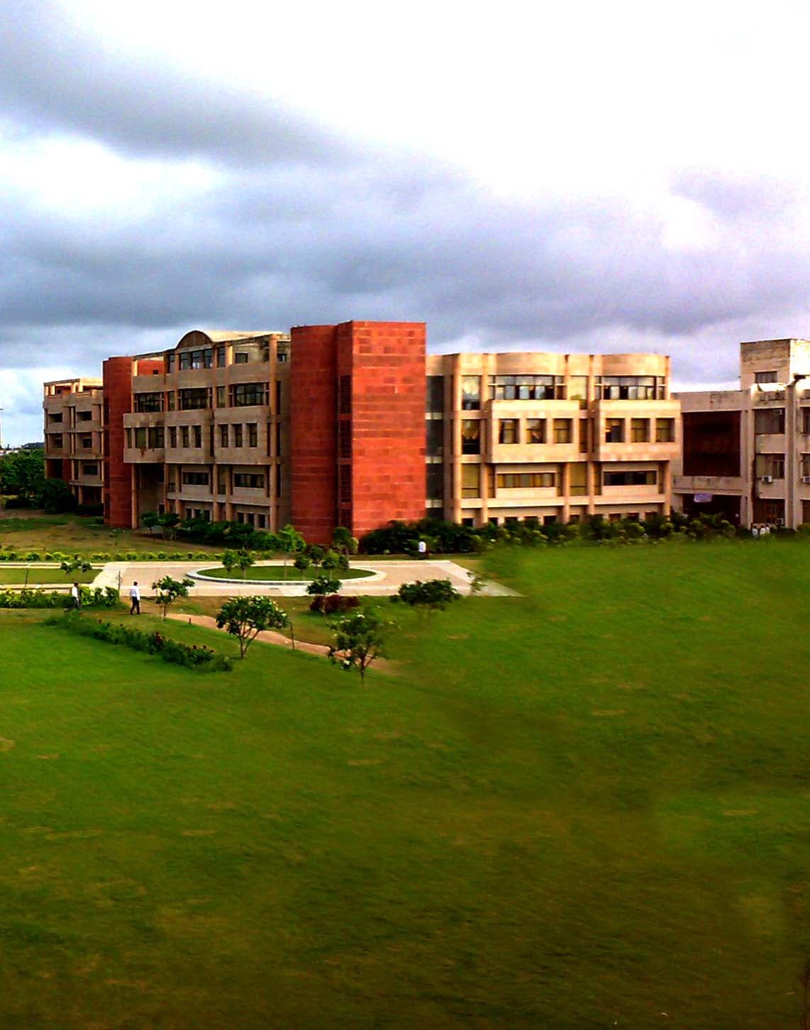 ICRI Sushant University-gallery-image-0