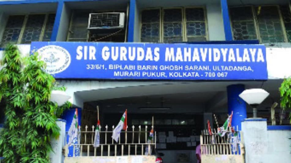 Sir Gurudas Mahavidyalaya-image