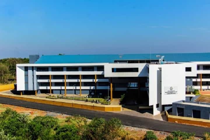 S. S. Dempo College of Commerce and Economics-image