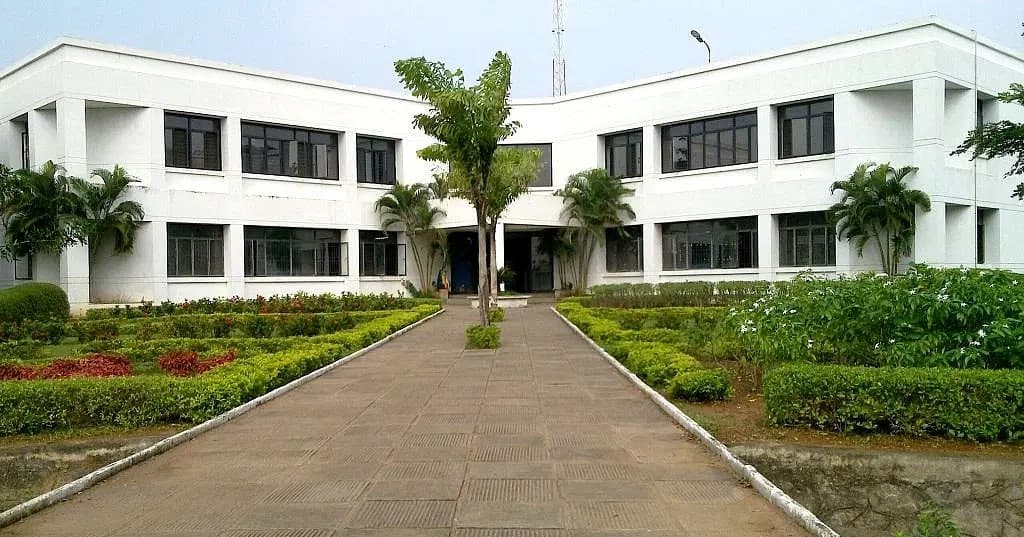 SSN College of Engineering-image