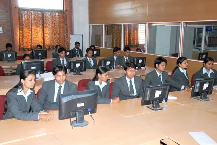 Central India College of Business Management & Studies-gallery-image-0
